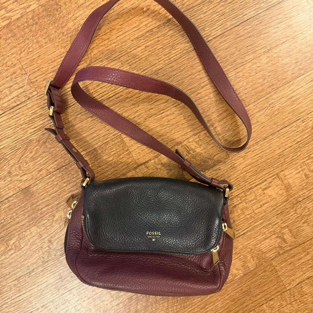 Fossil Black and Burgundy Leather Crossbody Bag